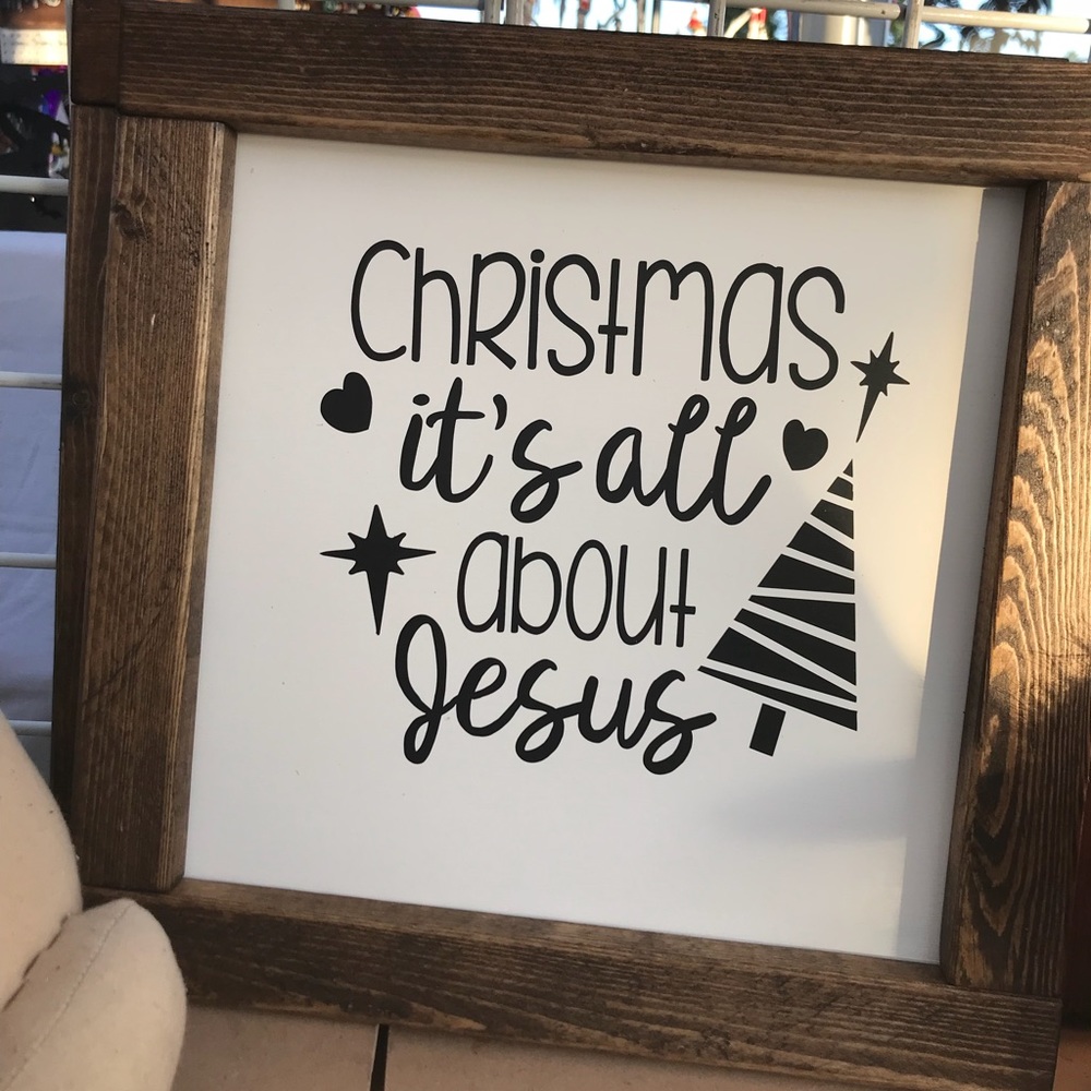 Farmhouse would sign Christmas